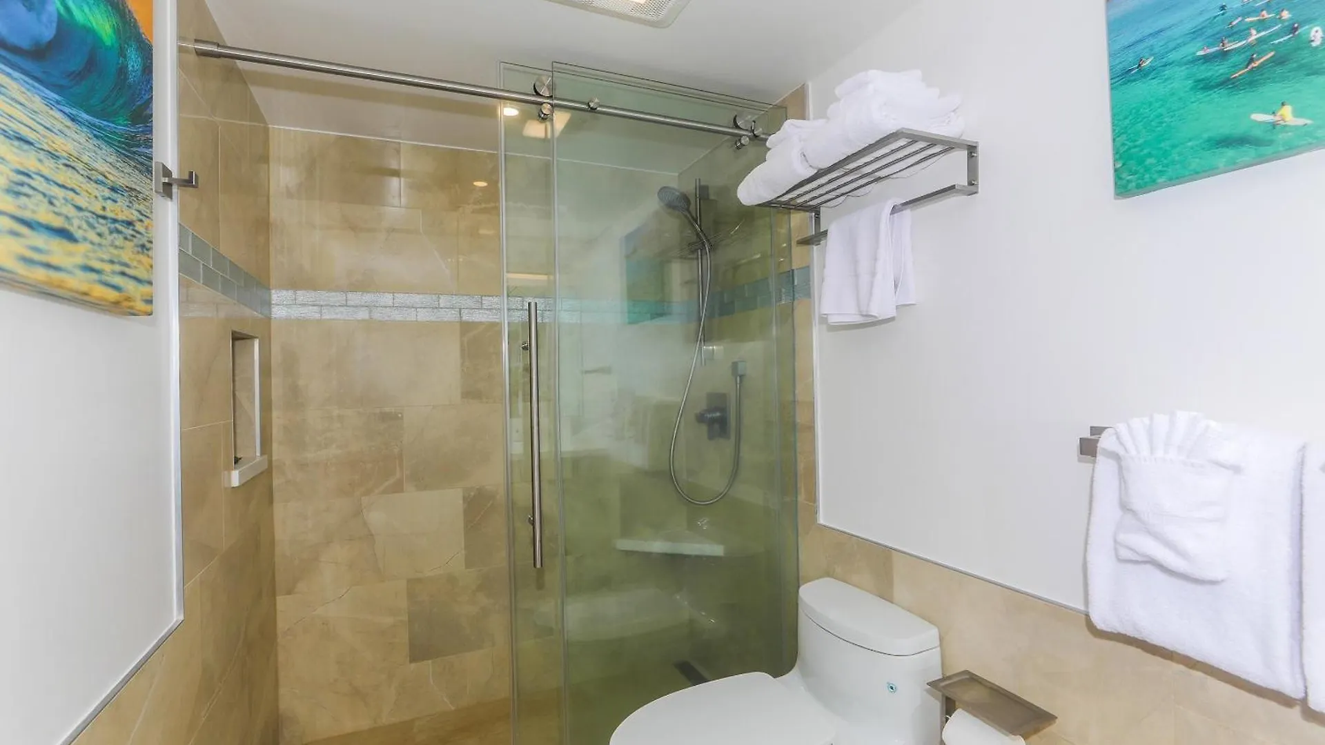 Fully Furnished Ilikai Tower 525 Condo With Free Wifi, Near Best Waikiki Beaches! Honolulu 0*,